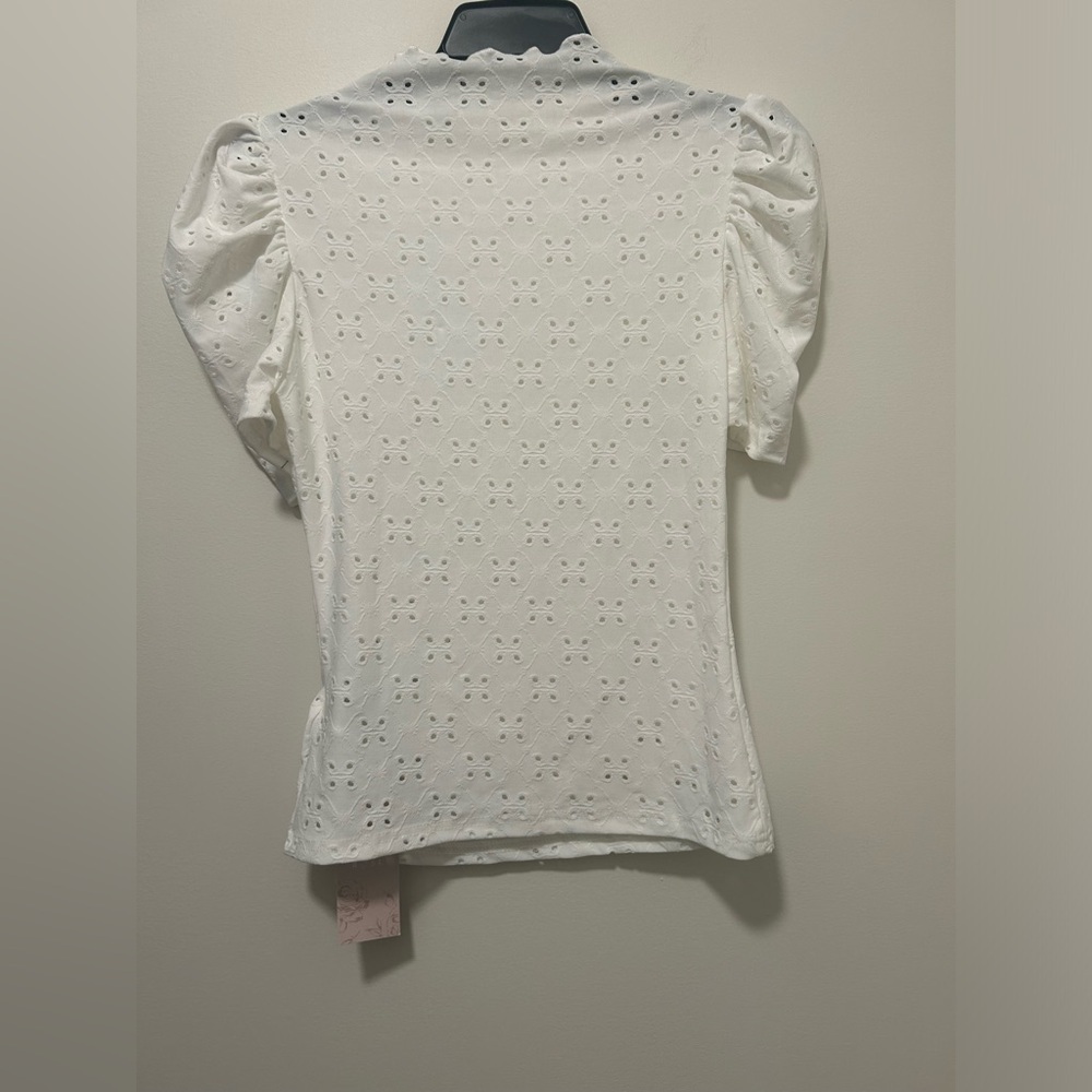 NWT emery rose small white blouse! - Picture 2 of 3